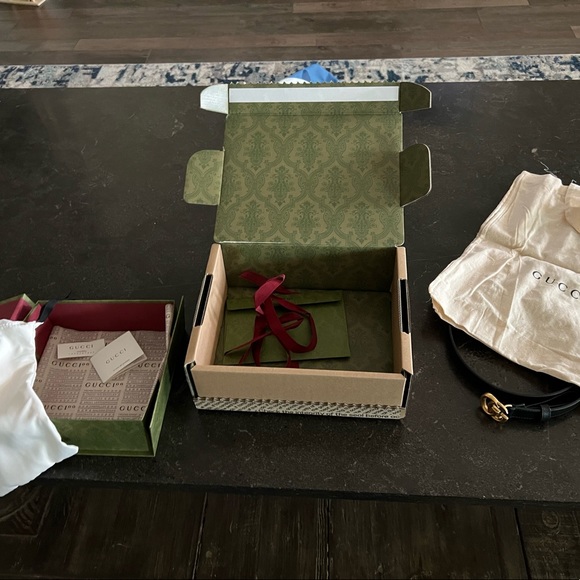 Gucci Leather Belt Double G Buckle Size:GUCCI75 - Picture 7 of 10